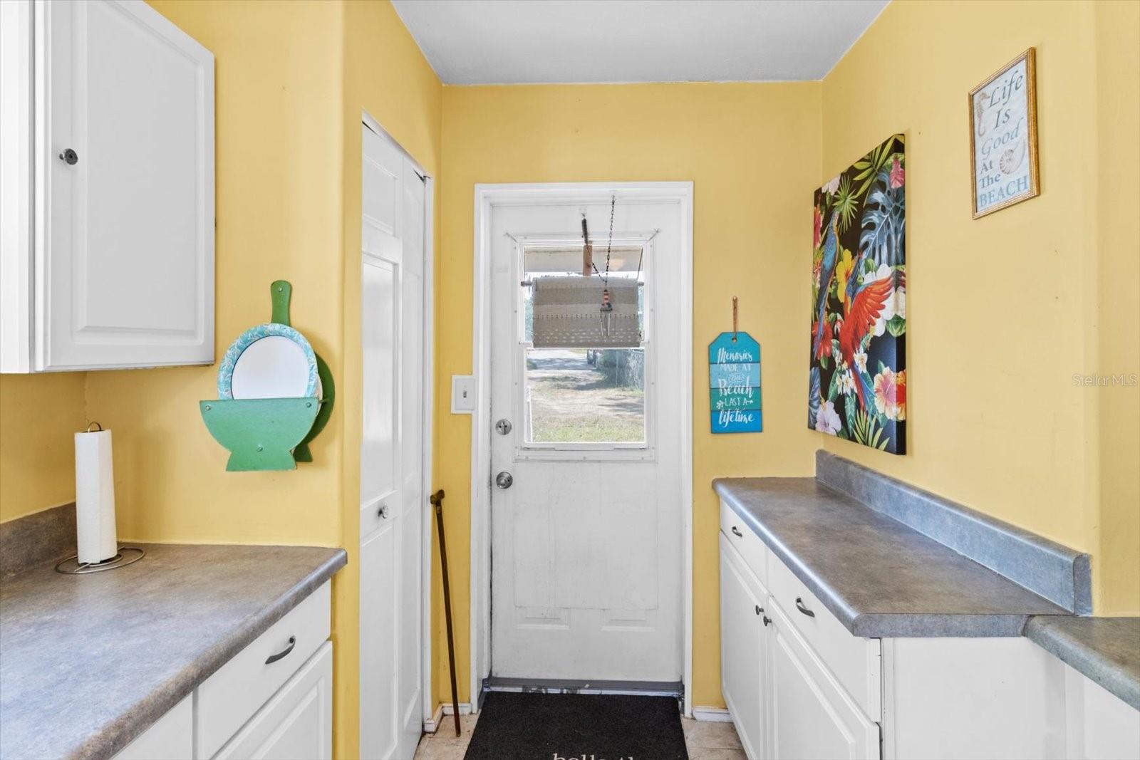 Listing photo id 18 for 1226 Telephone Point Road
