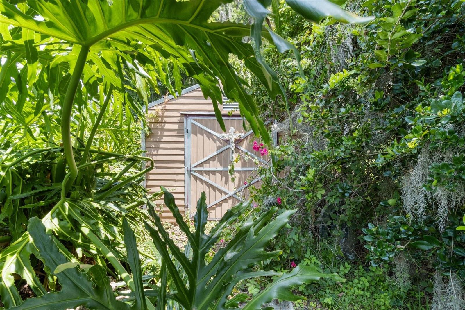 Listing photo id 36 for 1226 Telephone Point Road