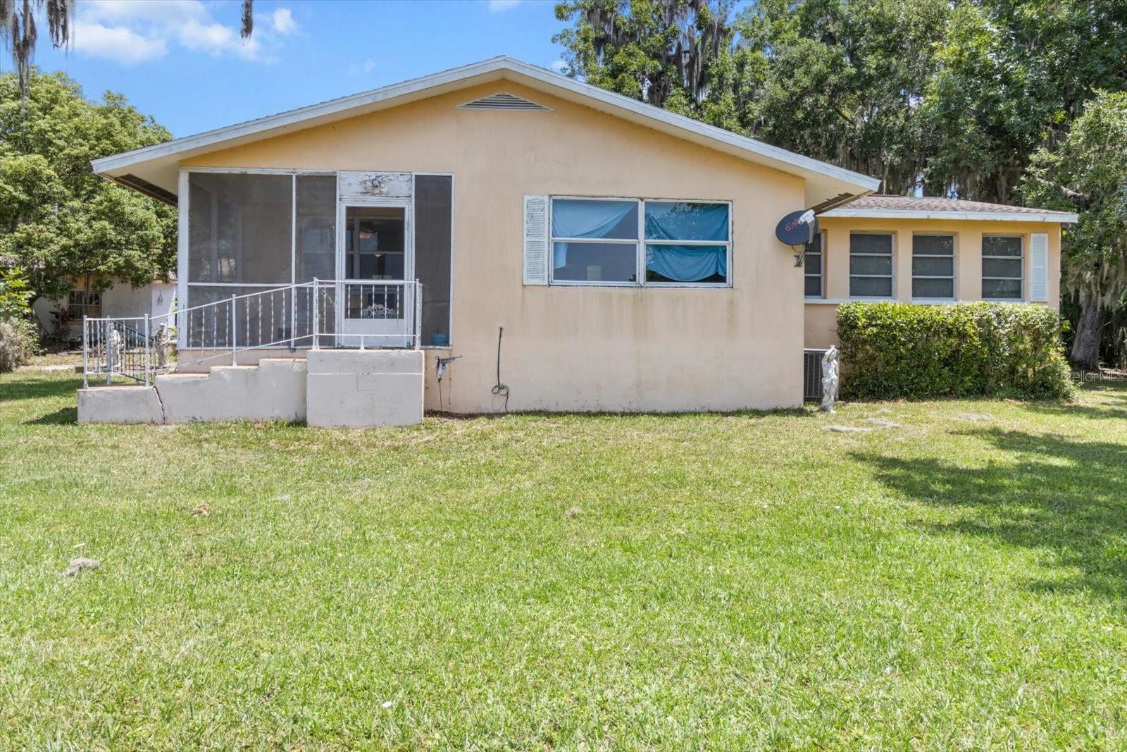 Listing photo id 37 for 1226 Telephone Point Road