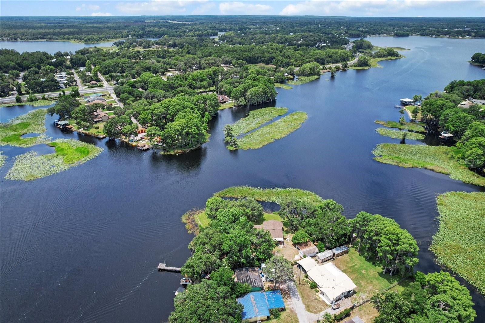 Listing photo id 3 for 1226 Telephone Point Road