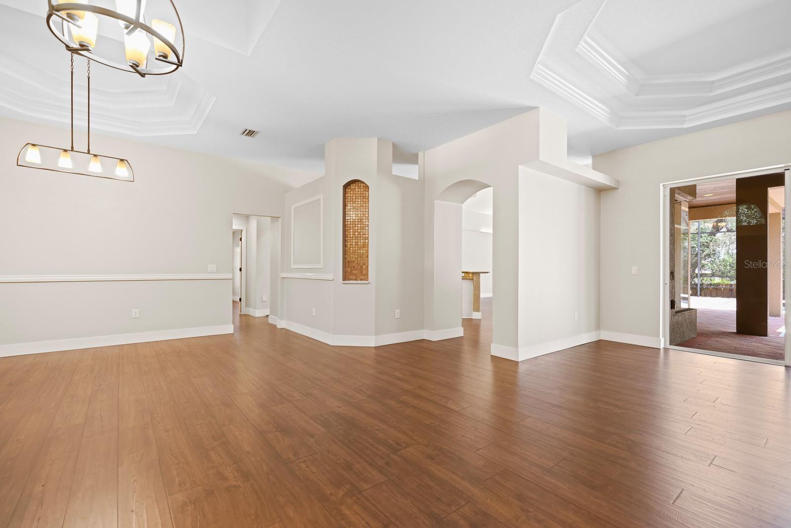 Image 10 of 36 For 10135 Paddock Oaks Drive