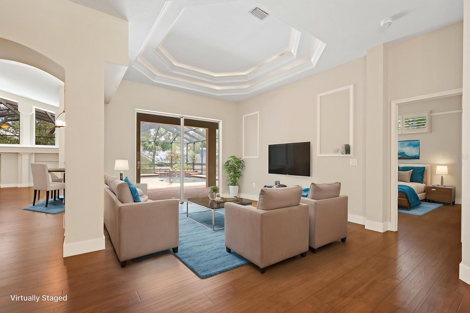 Image 11 of 36 For 10135 Paddock Oaks Drive
