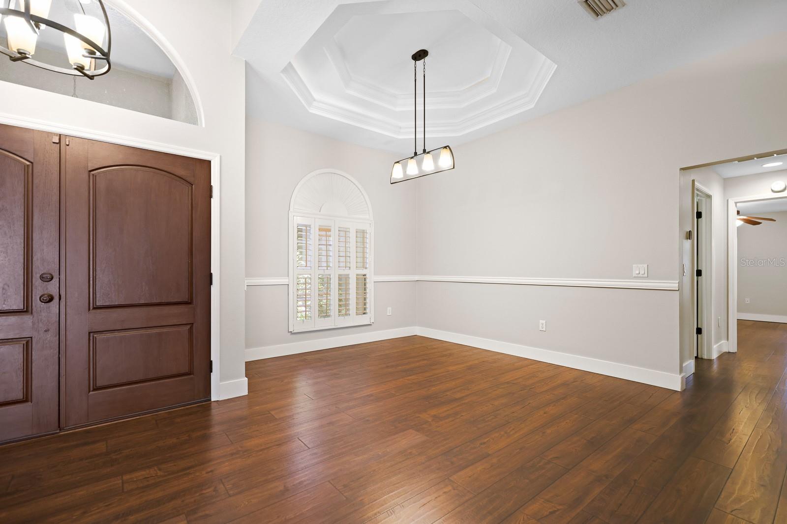 Image 13 of 36 For 10135 Paddock Oaks Drive