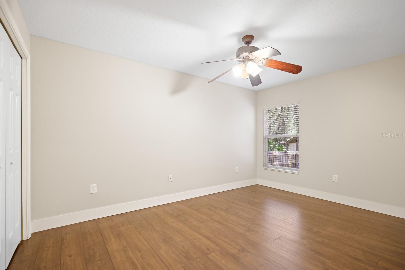 Image 23 of 36 For 10135 Paddock Oaks Drive