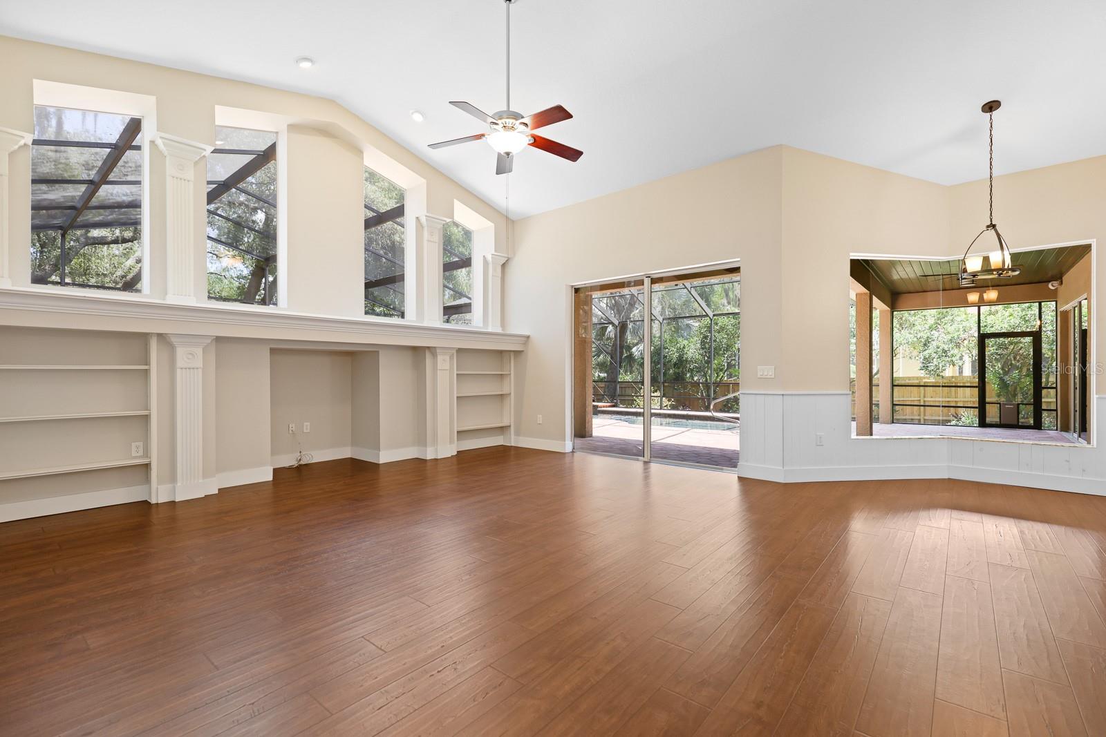 Image 3 of 36 For 10135 Paddock Oaks Drive