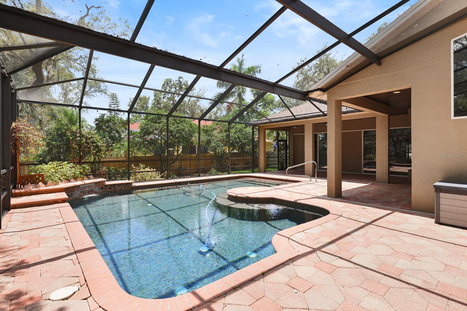Image 31 of 36 For 10135 Paddock Oaks Drive