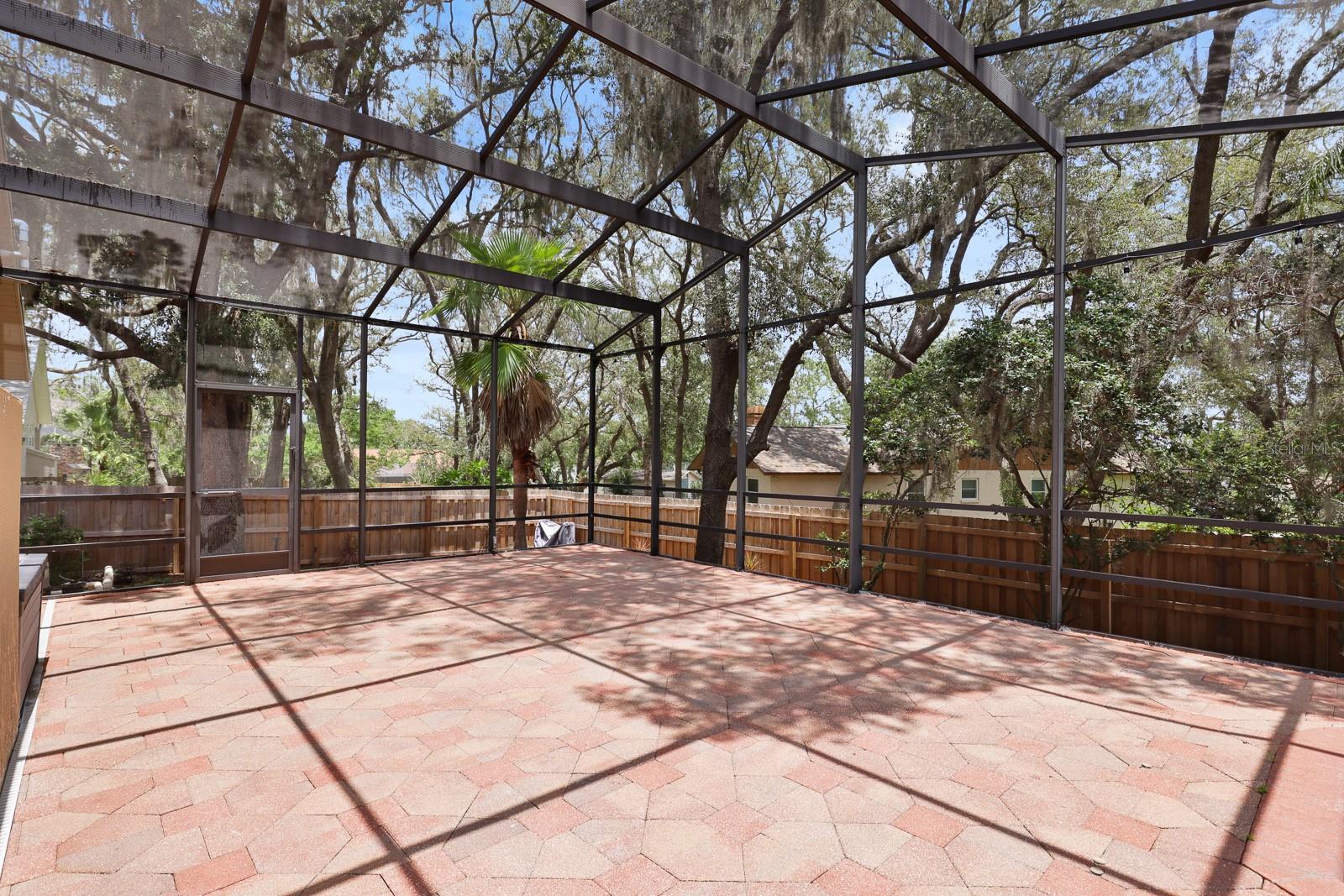 Image 33 of 36 For 10135 Paddock Oaks Drive