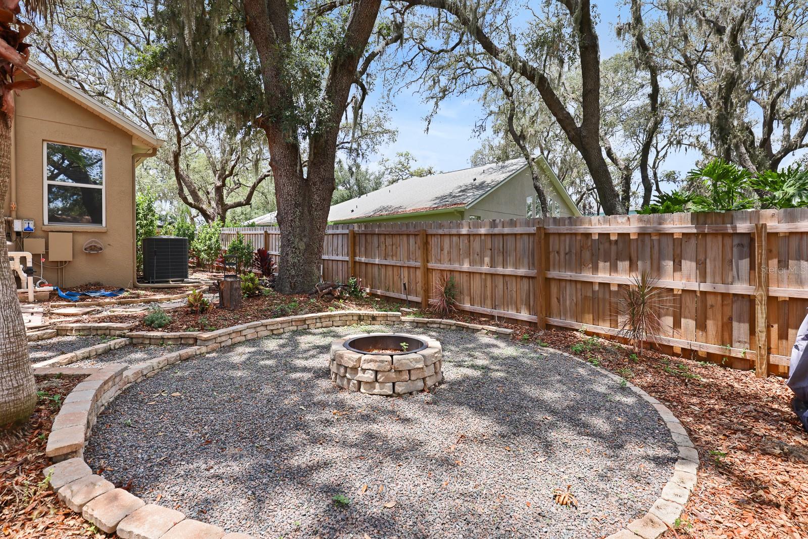 Image 34 of 36 For 10135 Paddock Oaks Drive