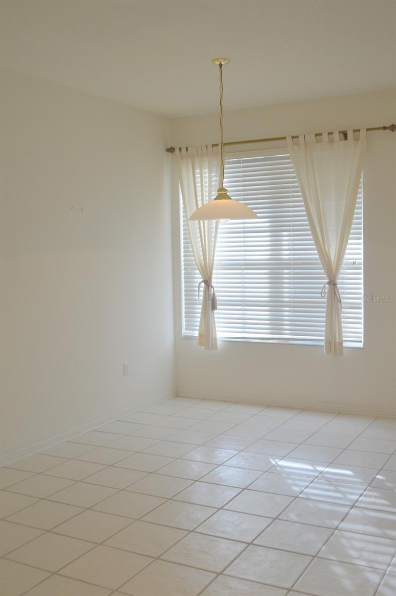 Image 5 of 22 For 1922 Sassafras Drive
