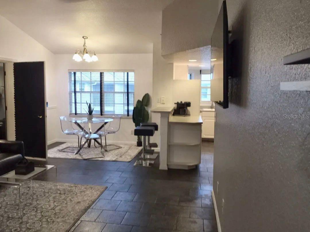 Image 5 of 24 For 21103 Patio View Court 3302