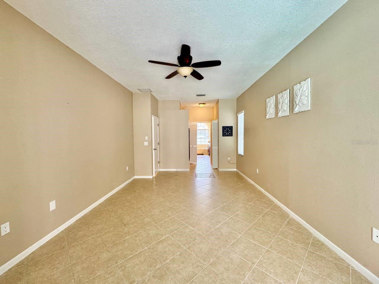 Image 11 of 54 For 4336 Worthington Circle
