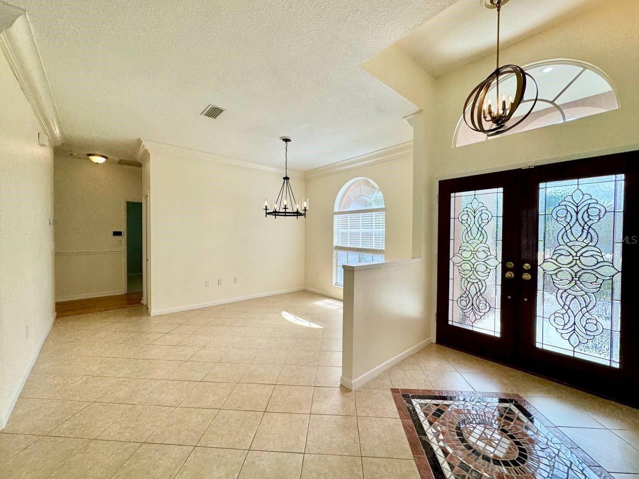 Image 6 of 54 For 4336 Worthington Circle