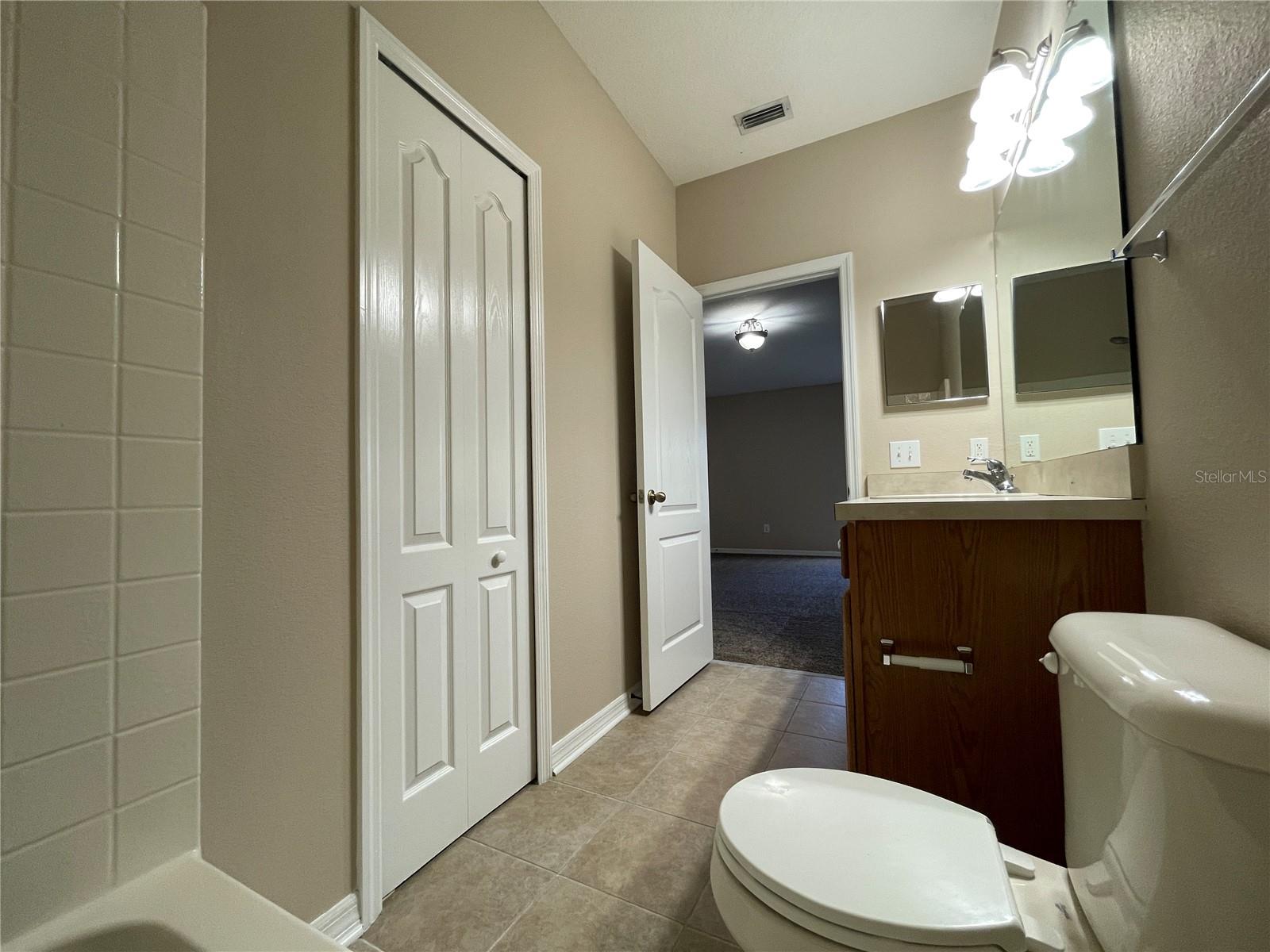 Image 40 of 56 For 16350 Swan View Circle
