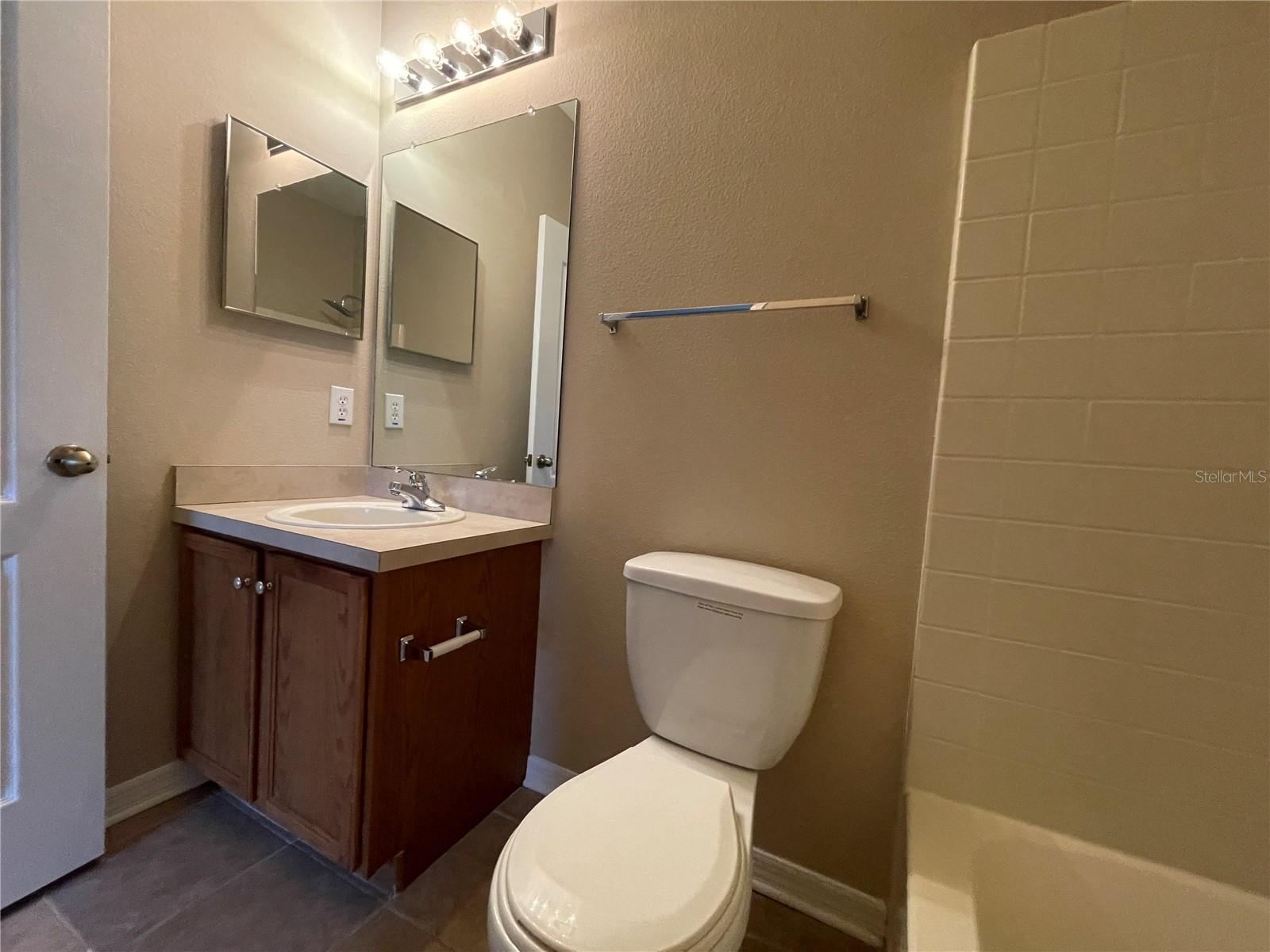 Image 49 of 56 For 16350 Swan View Circle
