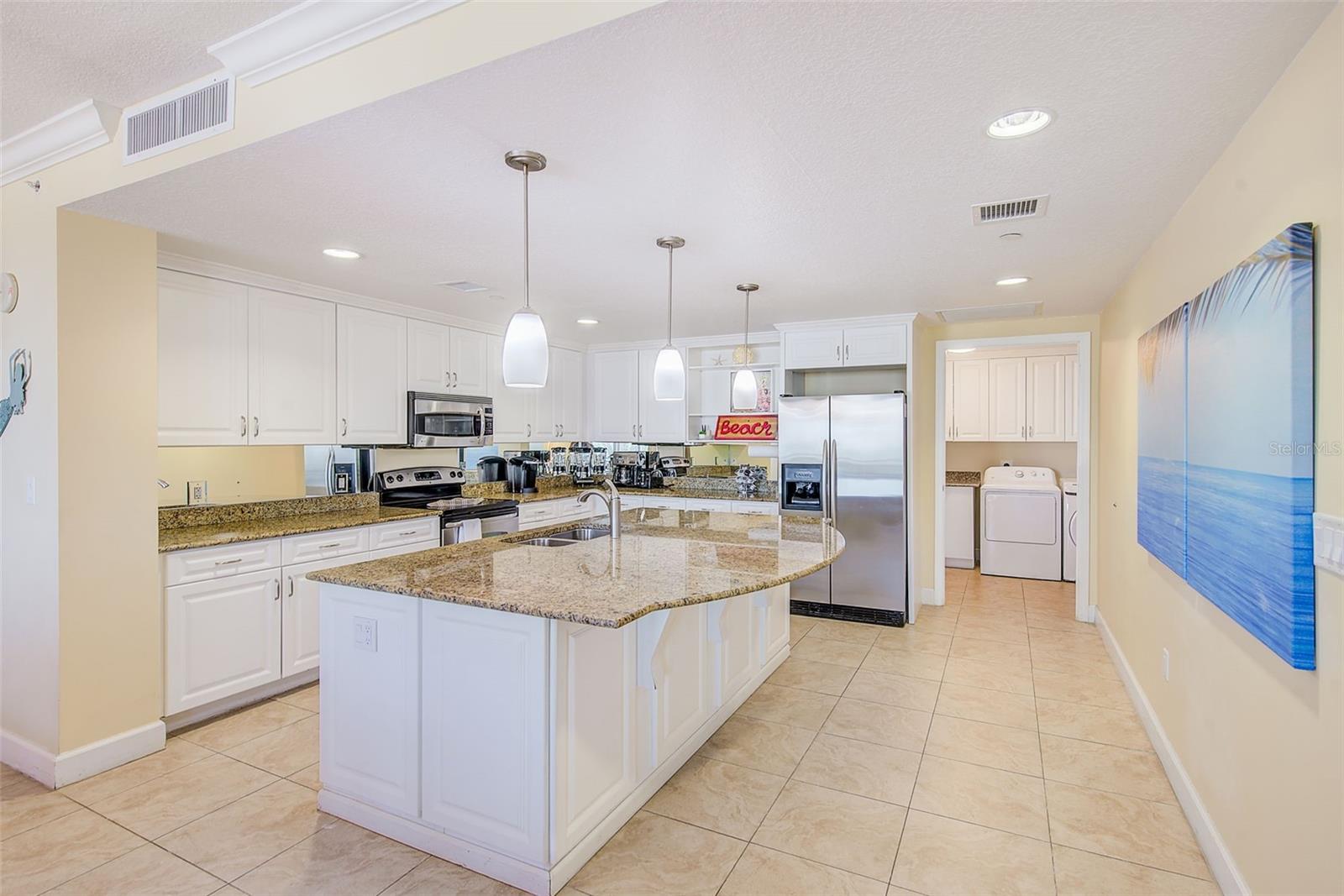 Image 13 of 47 For 301 Gulfview Boulevard 301