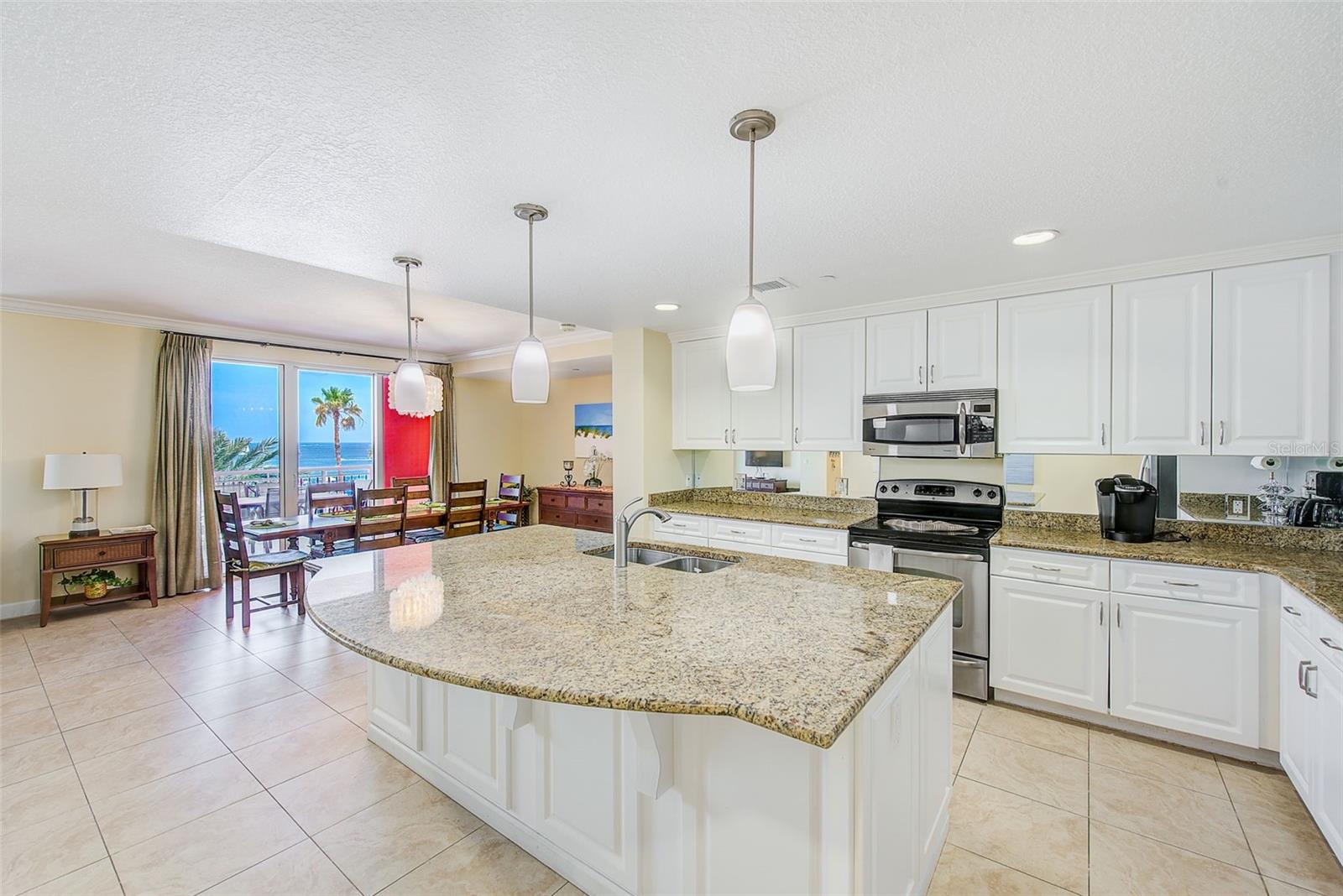 Image 15 of 47 For 301 Gulfview Boulevard 301