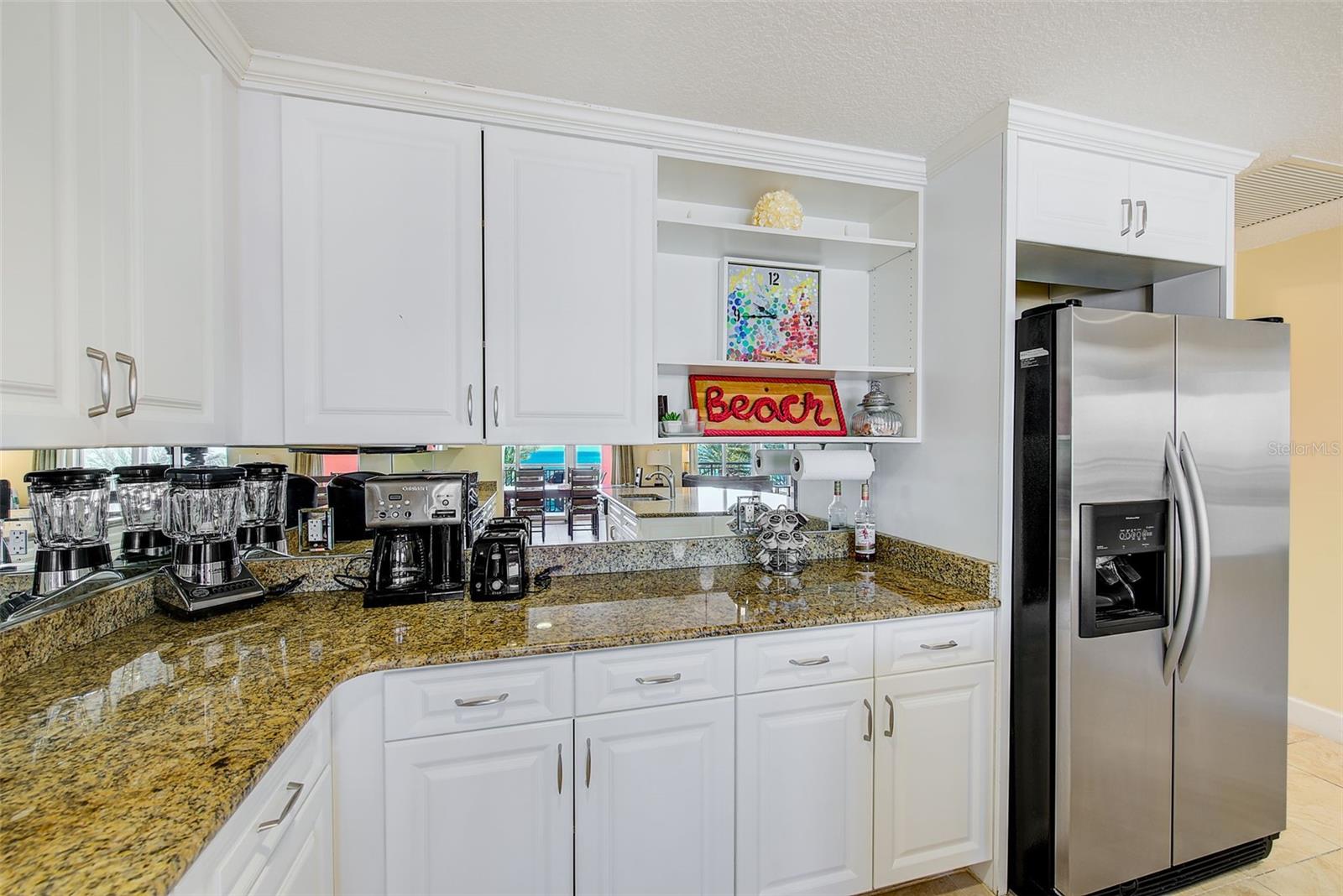 Image 18 of 47 For 301 Gulfview Boulevard 301