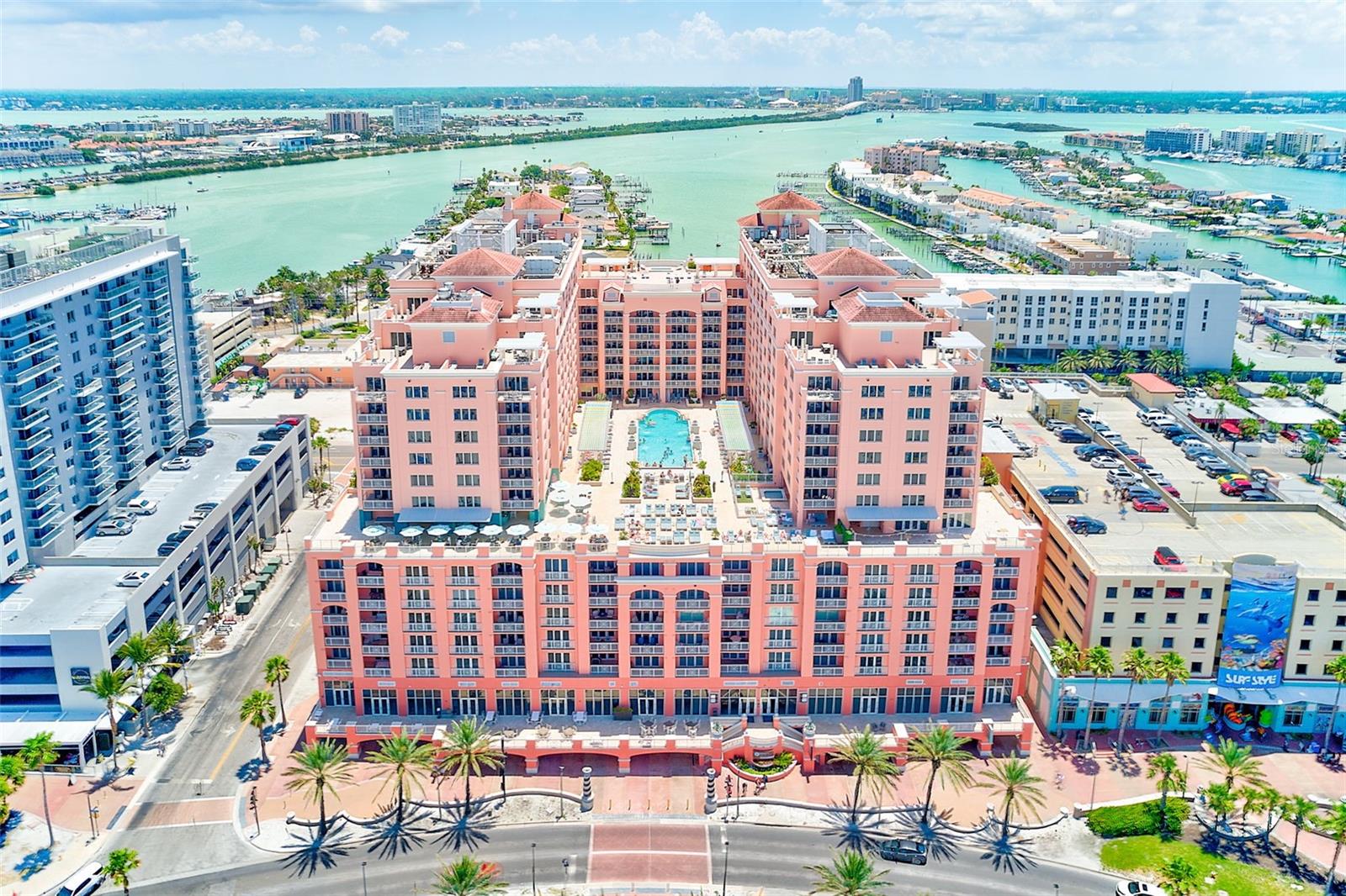 Image 2 of 47 For 301 Gulfview Boulevard 301