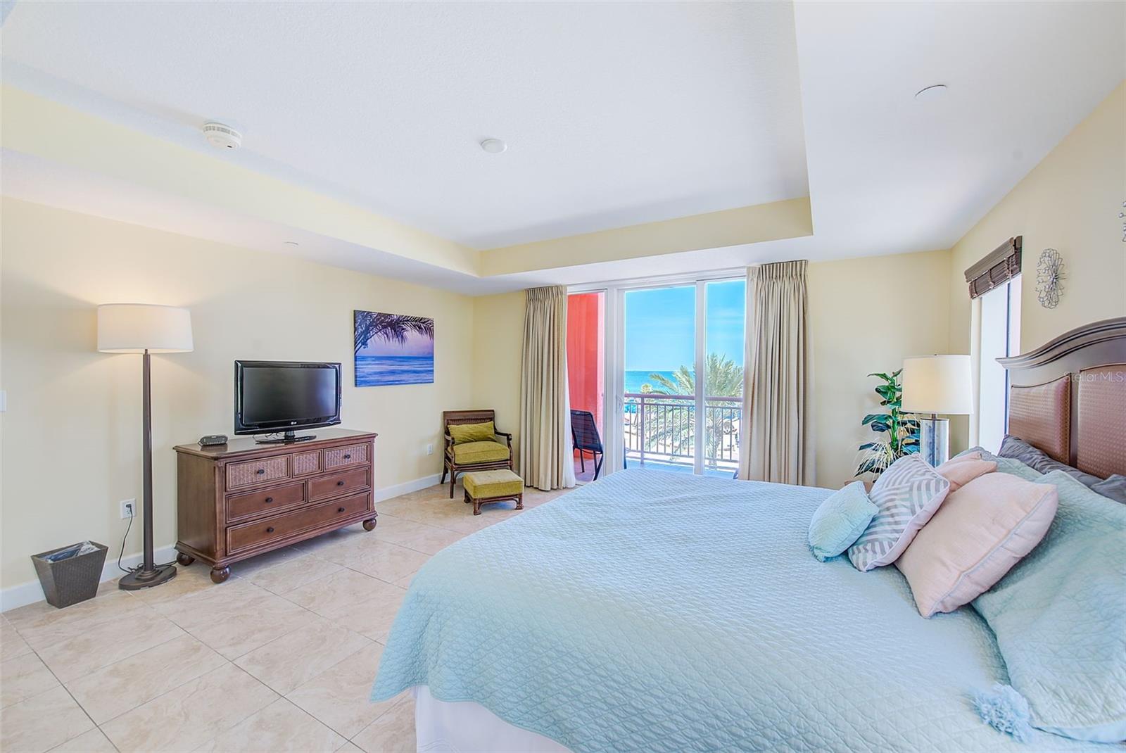 Image 26 of 47 For 301 Gulfview Boulevard 301