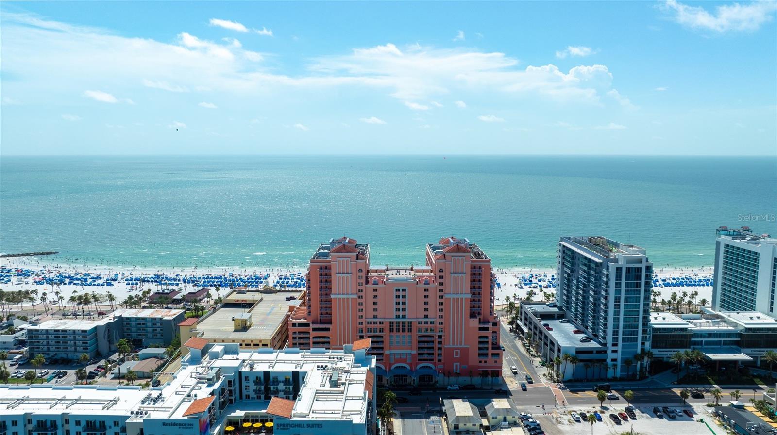 Listing photo id 47 for 301 Gulfview Boulevard 301