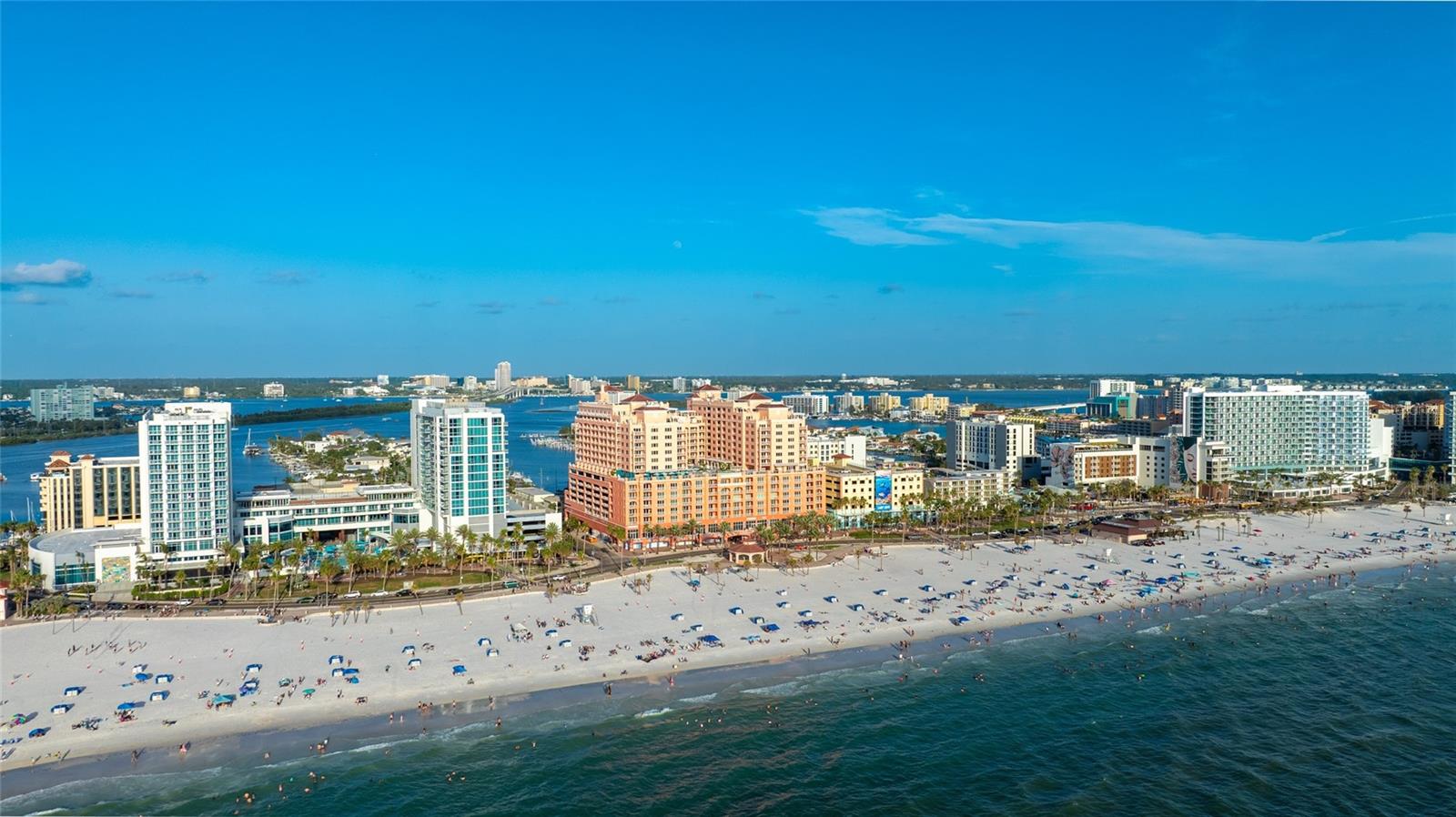 Listing photo id 55 for 301 Gulfview Boulevard 301