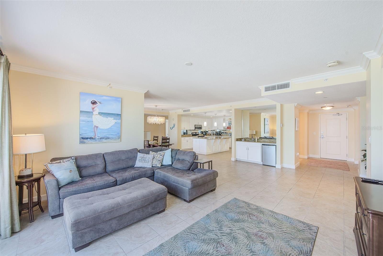 Image 7 of 47 For 301 Gulfview Boulevard 301