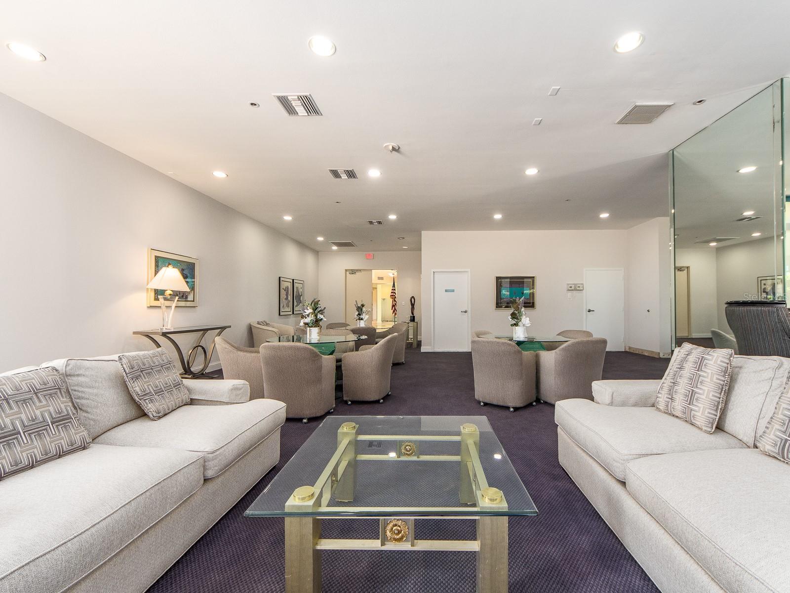 Image 39 of 67 For 1520 Gulf Boulevard 1505