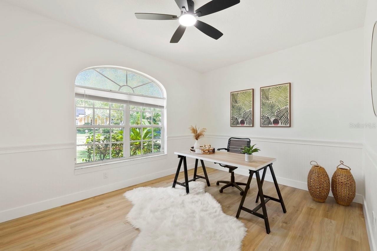 Image 19 of 33 For 970 Ridgewood Terrace