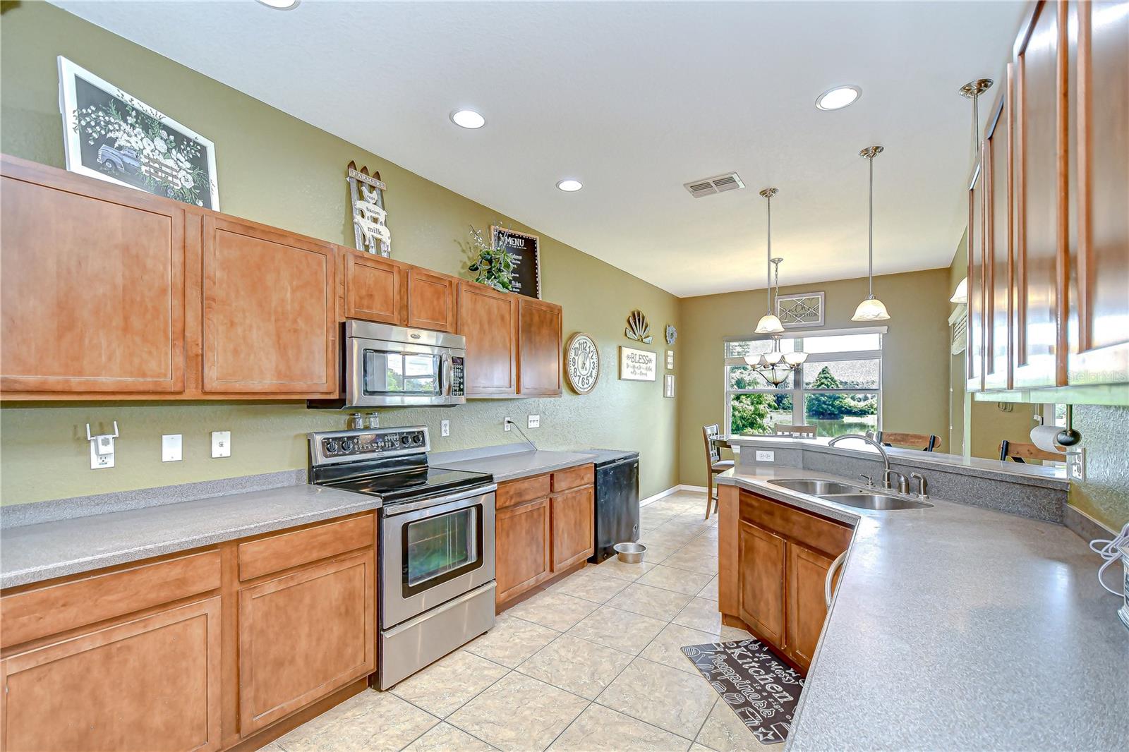 Image 15 of 44 For 6519 Twin Bridges Drive