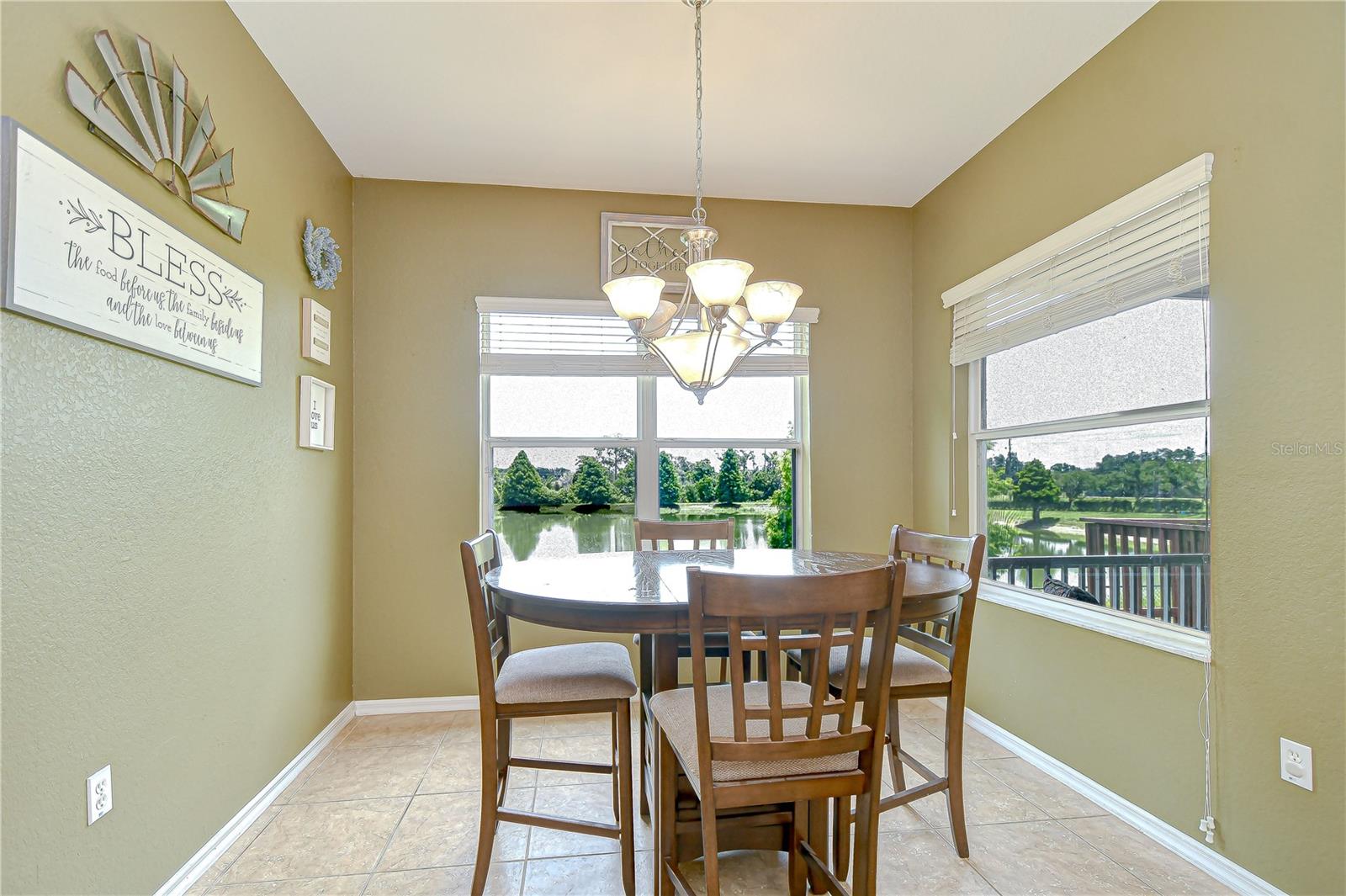 Image 18 of 44 For 6519 Twin Bridges Drive