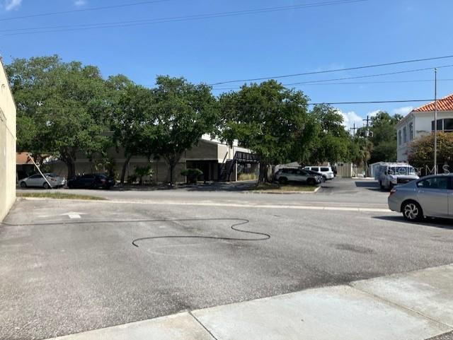 Image 5 of 7 For 4223 Henderson Boulevard