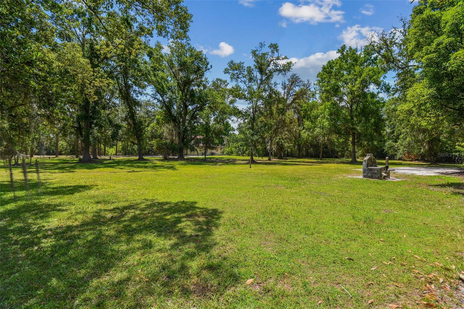 Image 7 of 15 For 619 Sunset Lane