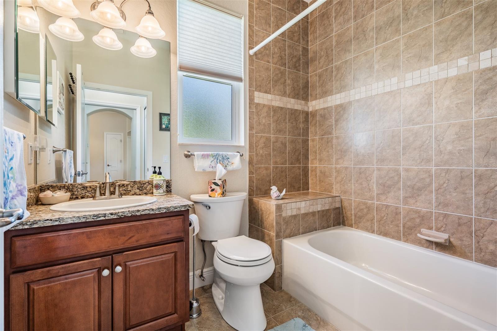 Listing photo id 20 for 13238 Chipout Lane