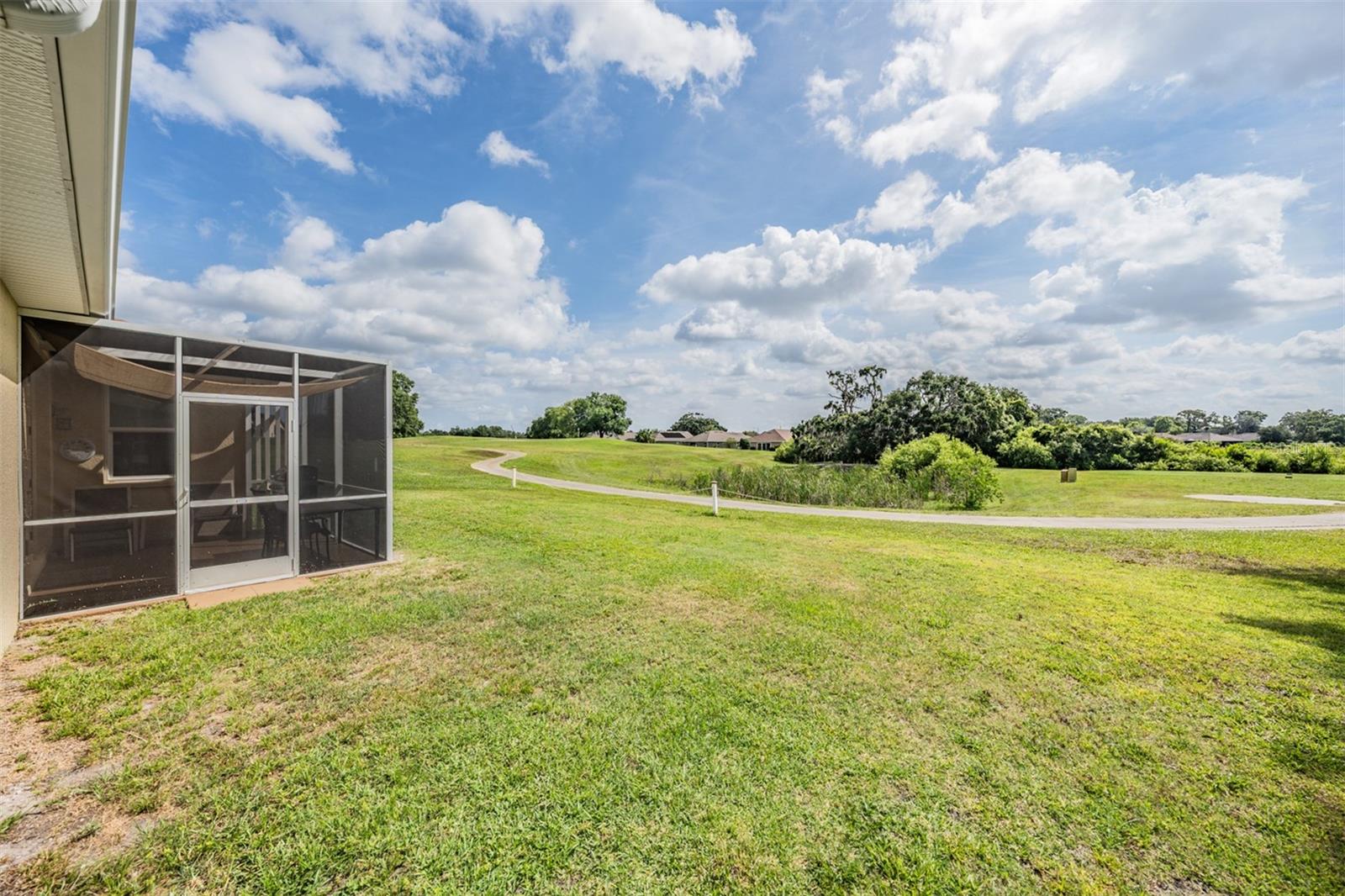 Listing photo id 26 for 13238 Chipout Lane