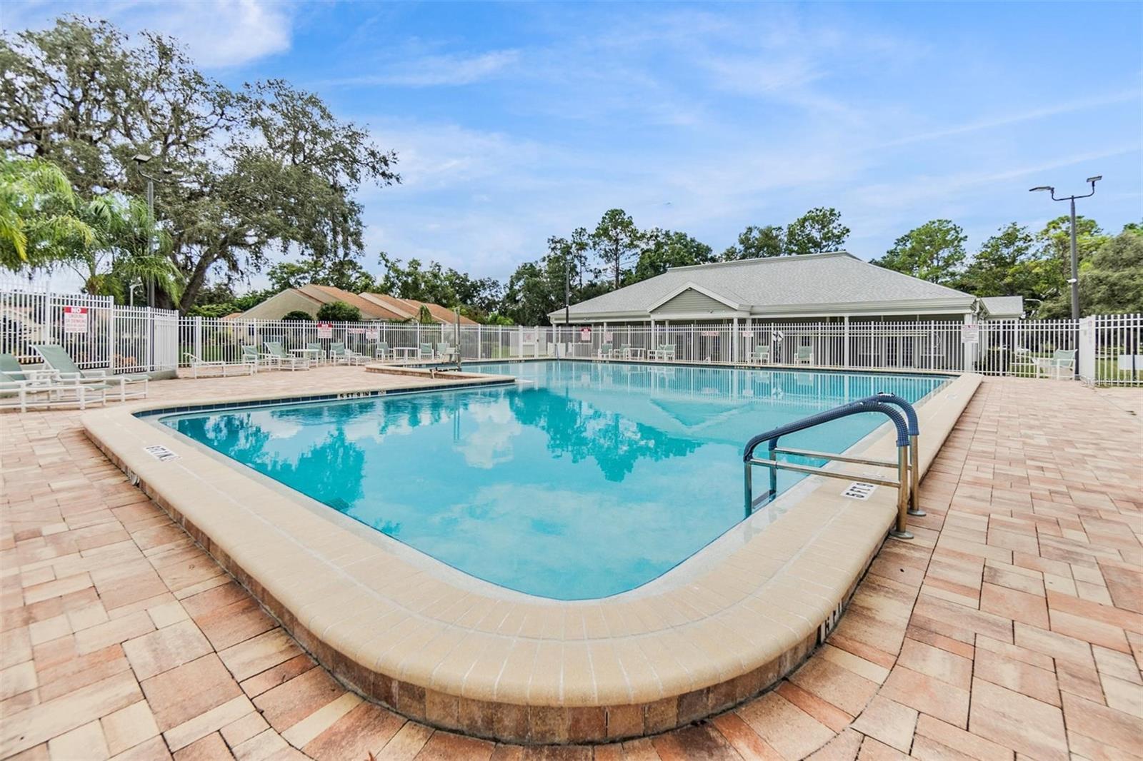 Listing photo id 43 for 13238 Chipout Lane