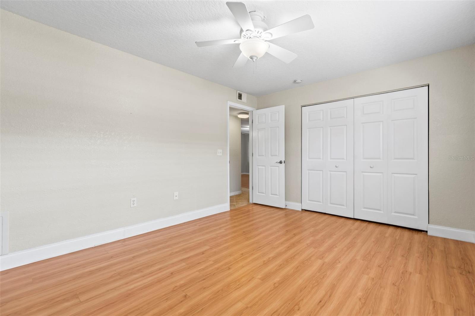 Image 17 of 26 For 6100 Gulfport Boulevard S 114
