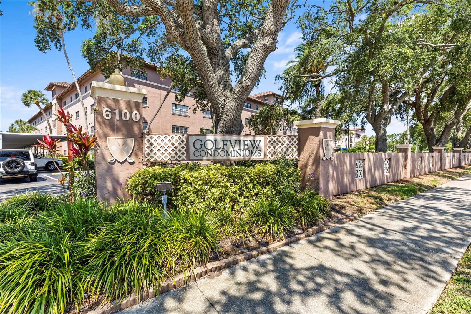 Image 21 of 26 For 6100 Gulfport Boulevard S 114