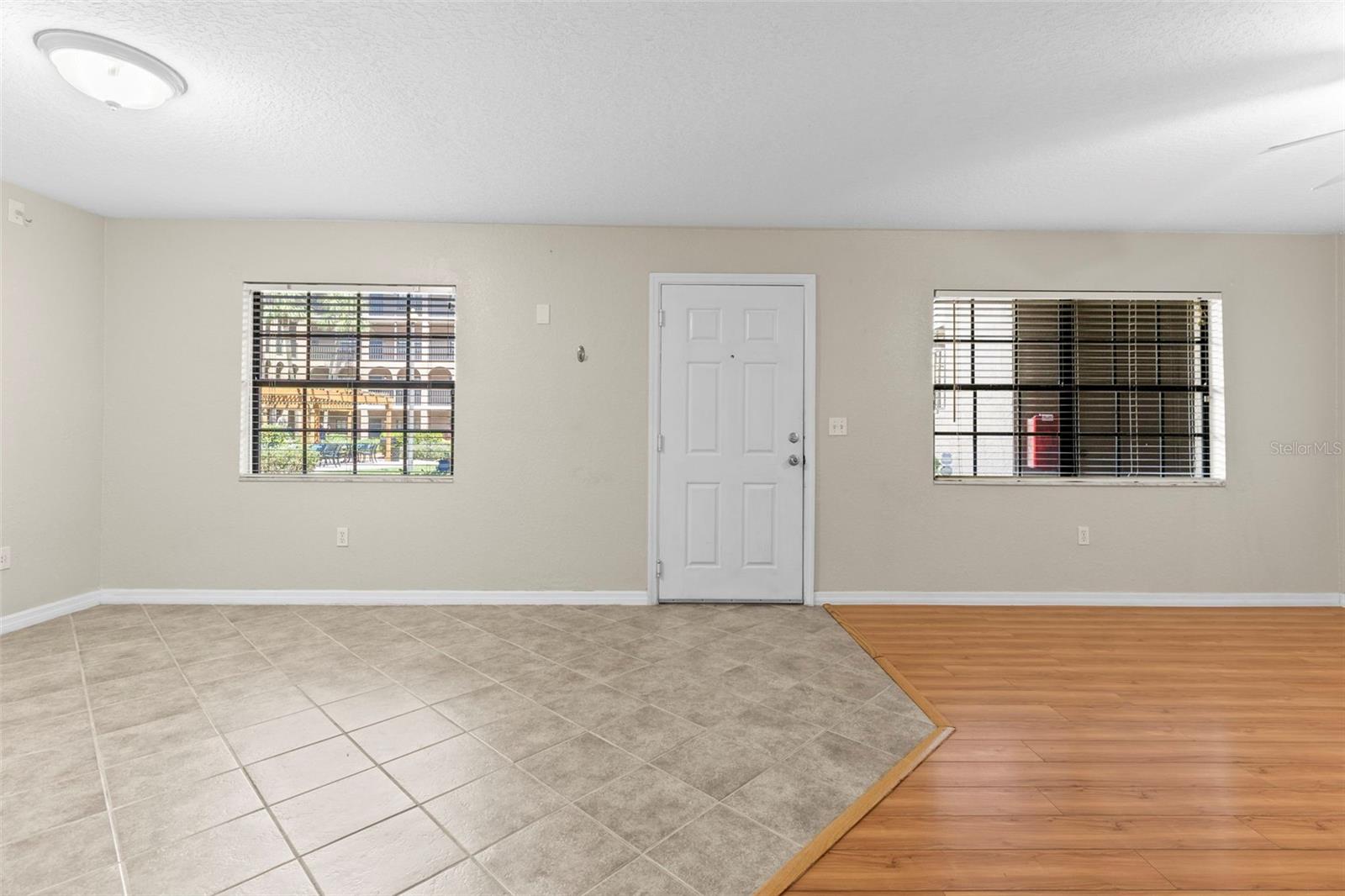 Image 6 of 26 For 6100 Gulfport Boulevard S 114