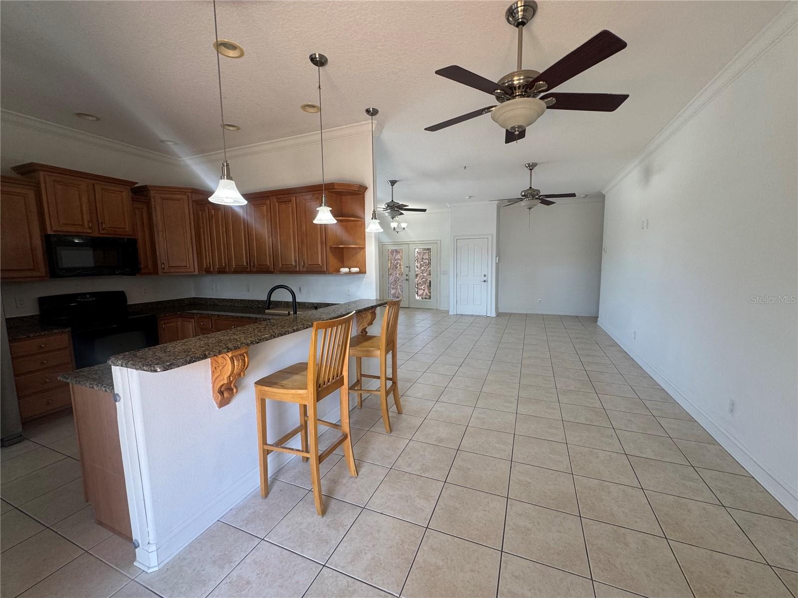 Listing photo id 9 for 7330 New York Avenue