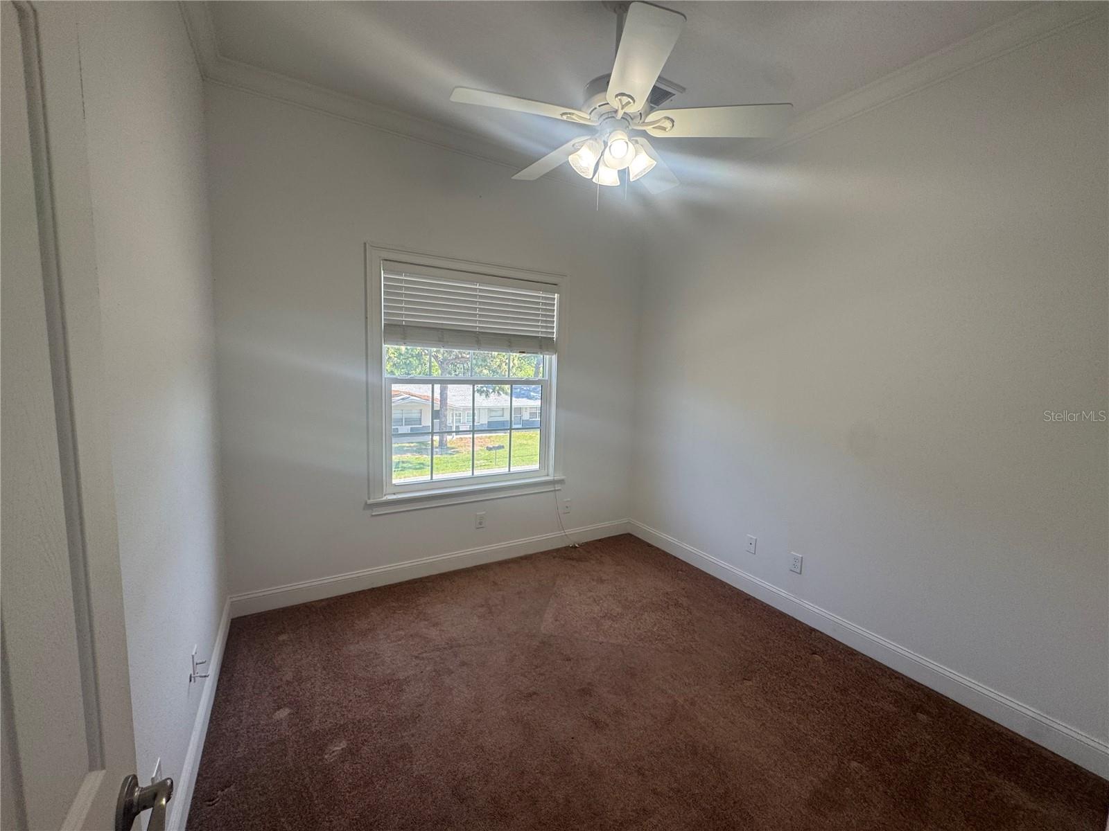 Listing photo id 20 for 7330 New York Avenue