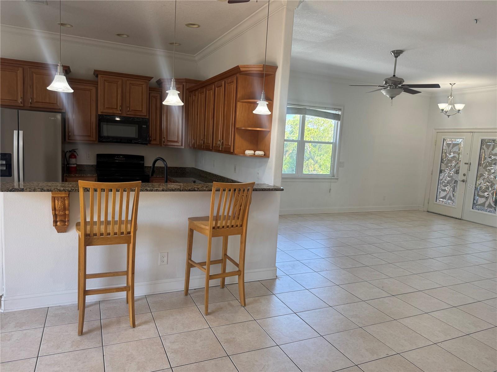 Listing photo id 7 for 7330 New York Avenue