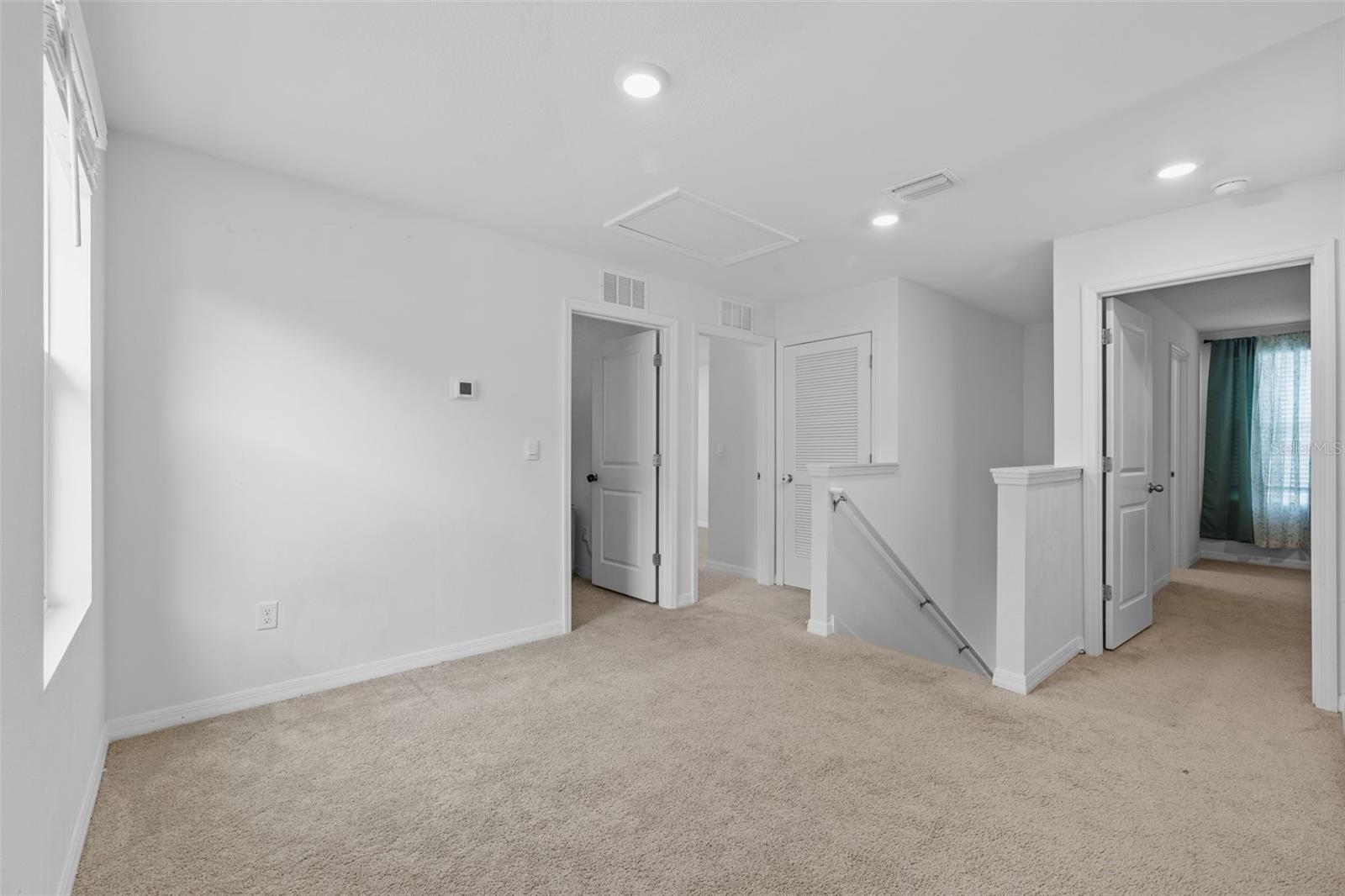 Listing photo id 15 for 13686 Whiskey Daisy Drive