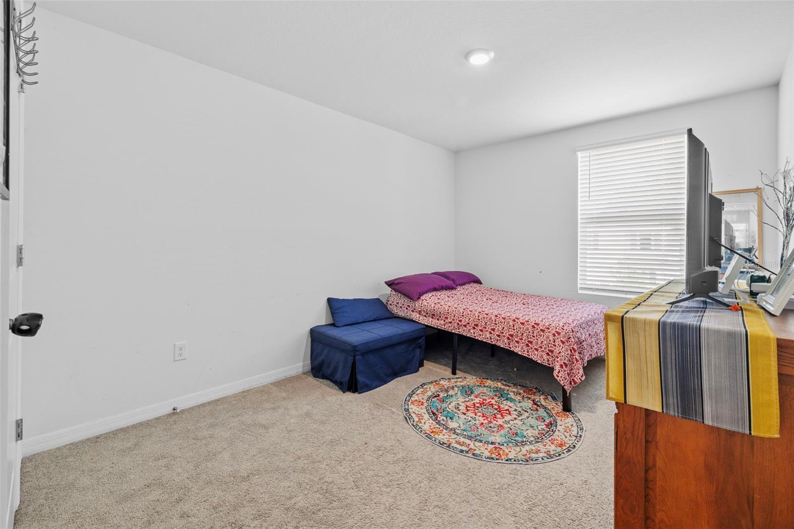 Listing photo id 20 for 13686 Whiskey Daisy Drive