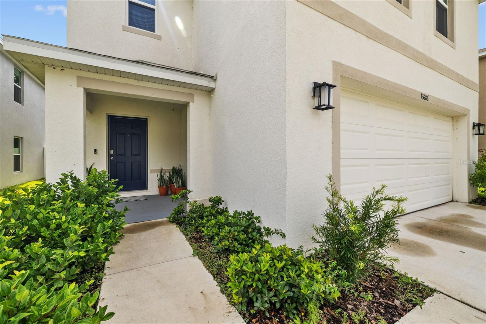 Listing photo id 1 for 13686 Whiskey Daisy Drive
