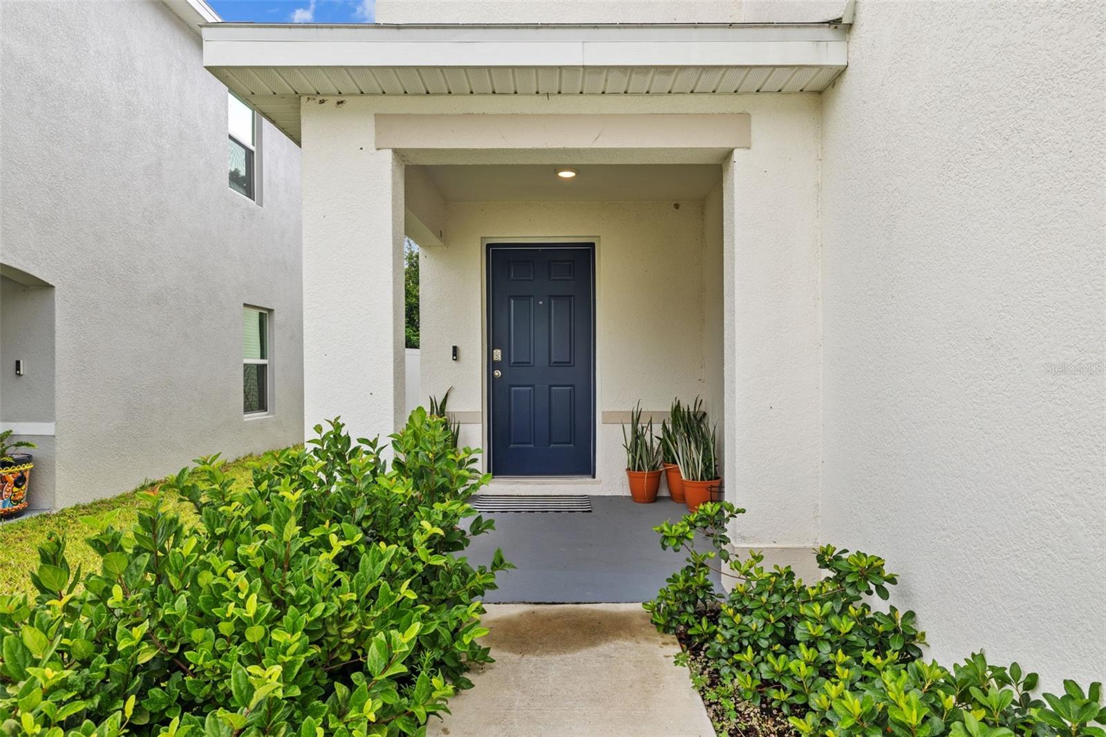 Listing photo id 2 for 13686 Whiskey Daisy Drive