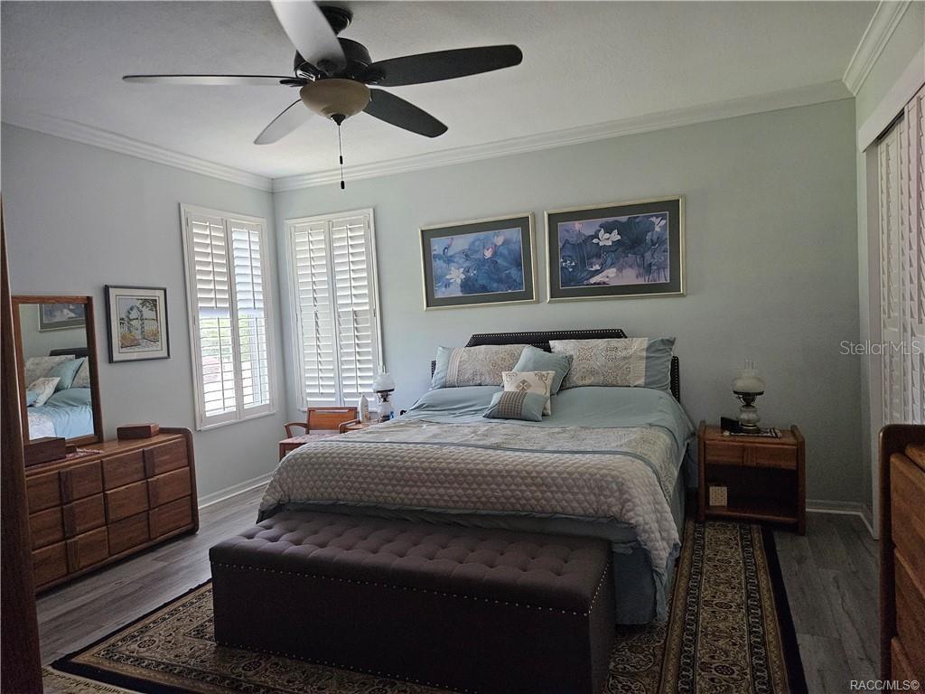 Listing photo id 22 for 4755 El Camino Drive
