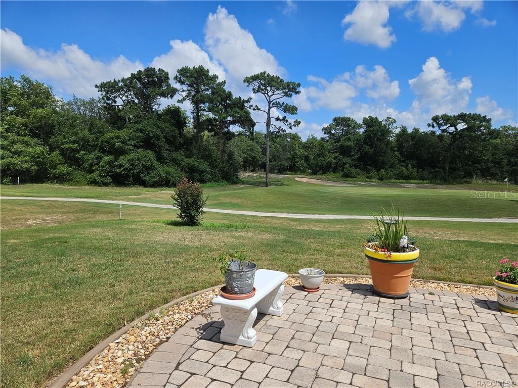 Listing photo id 44 for 4755 El Camino Drive