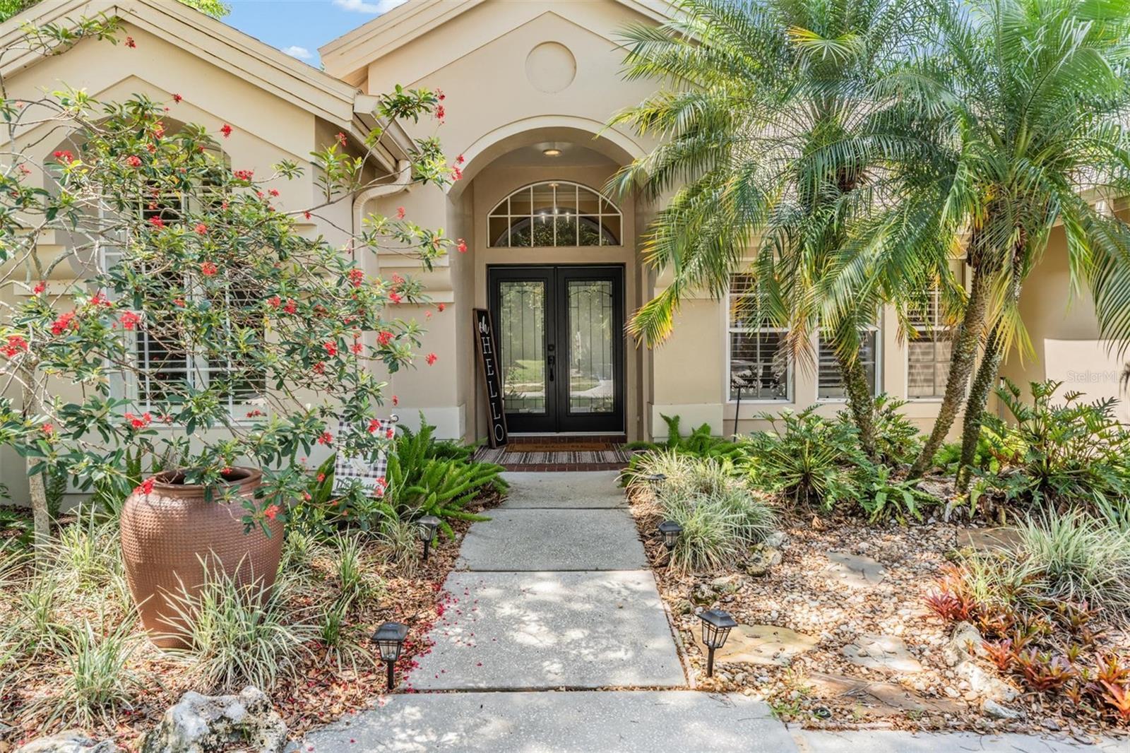 Listing photo id 1 for 4320 Auston Way
