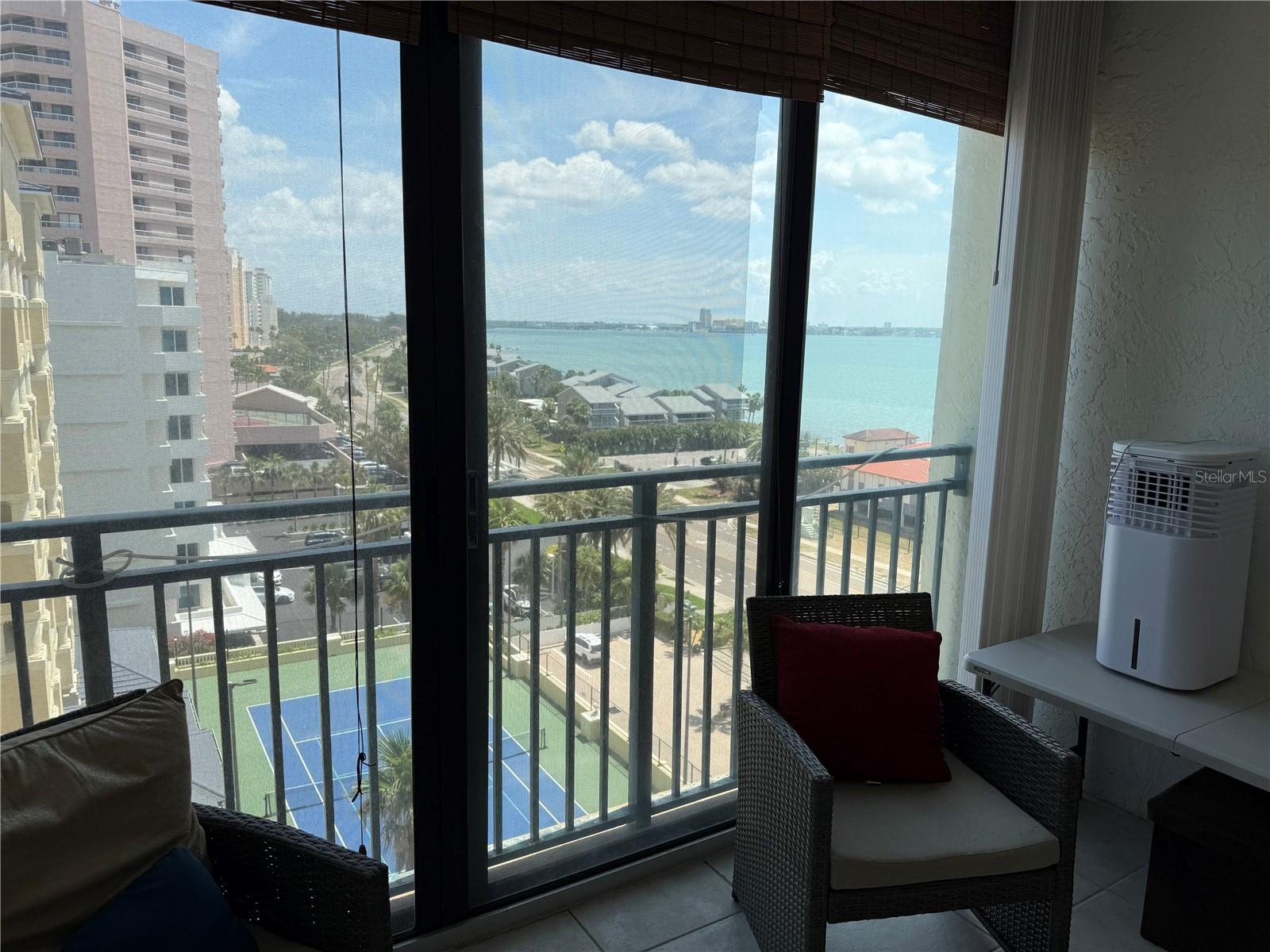 Image 10 of 41 For 1380 Gulf Boulevard 806