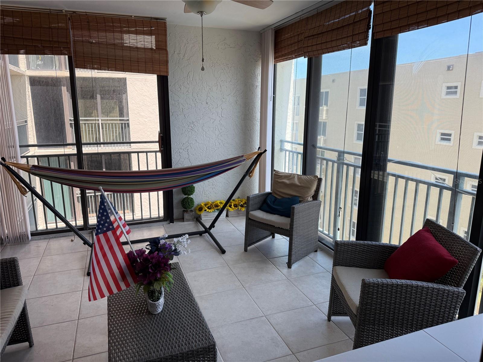 Image 11 of 41 For 1380 Gulf Boulevard 806